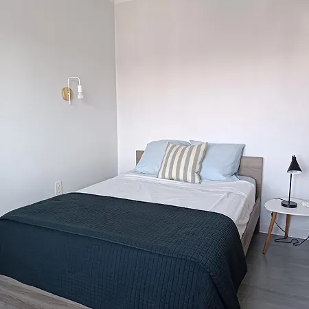 Mon Petit Chateau Apartment Pajay