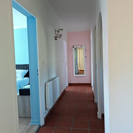 Mon Petit Chateau Apartamento Pajay