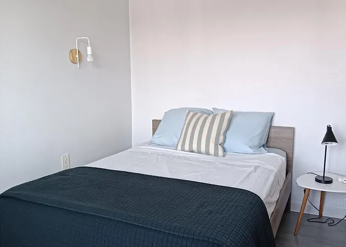 Mon Petit Chateau Apartment Pajay
